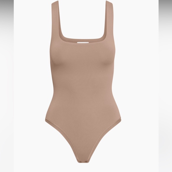Babaton contour bodysuit - Picture 1 of 3